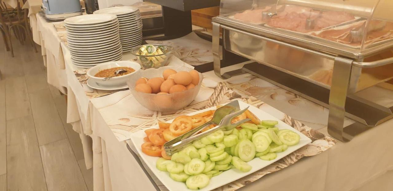Hotel Alessi** ريميني المظهر الخارجي الصورة